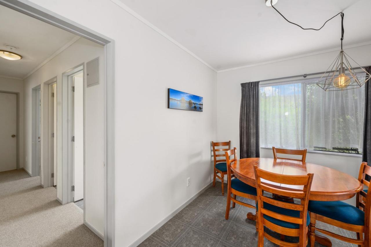 Otonga Cottage Rotorua Extérieur photo