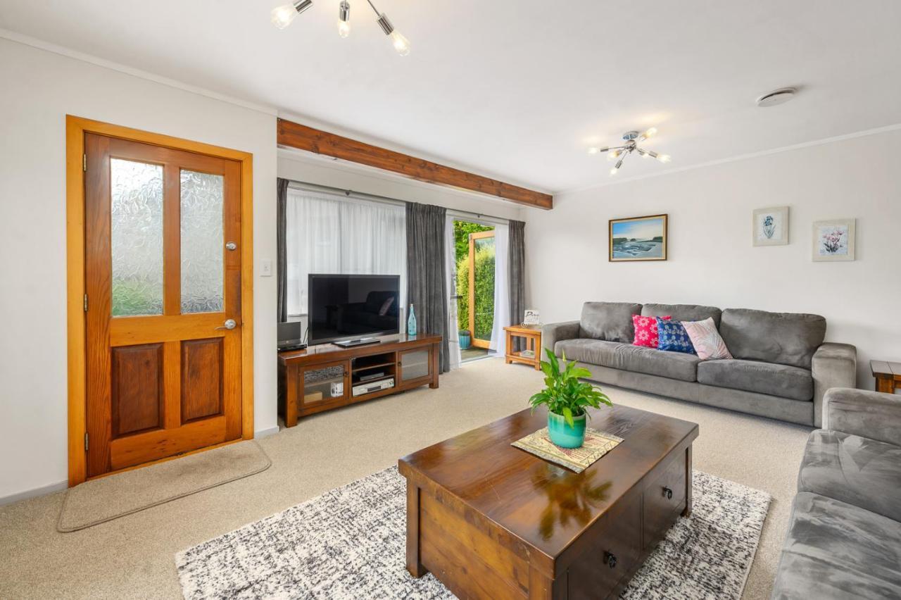 Otonga Cottage Rotorua Extérieur photo