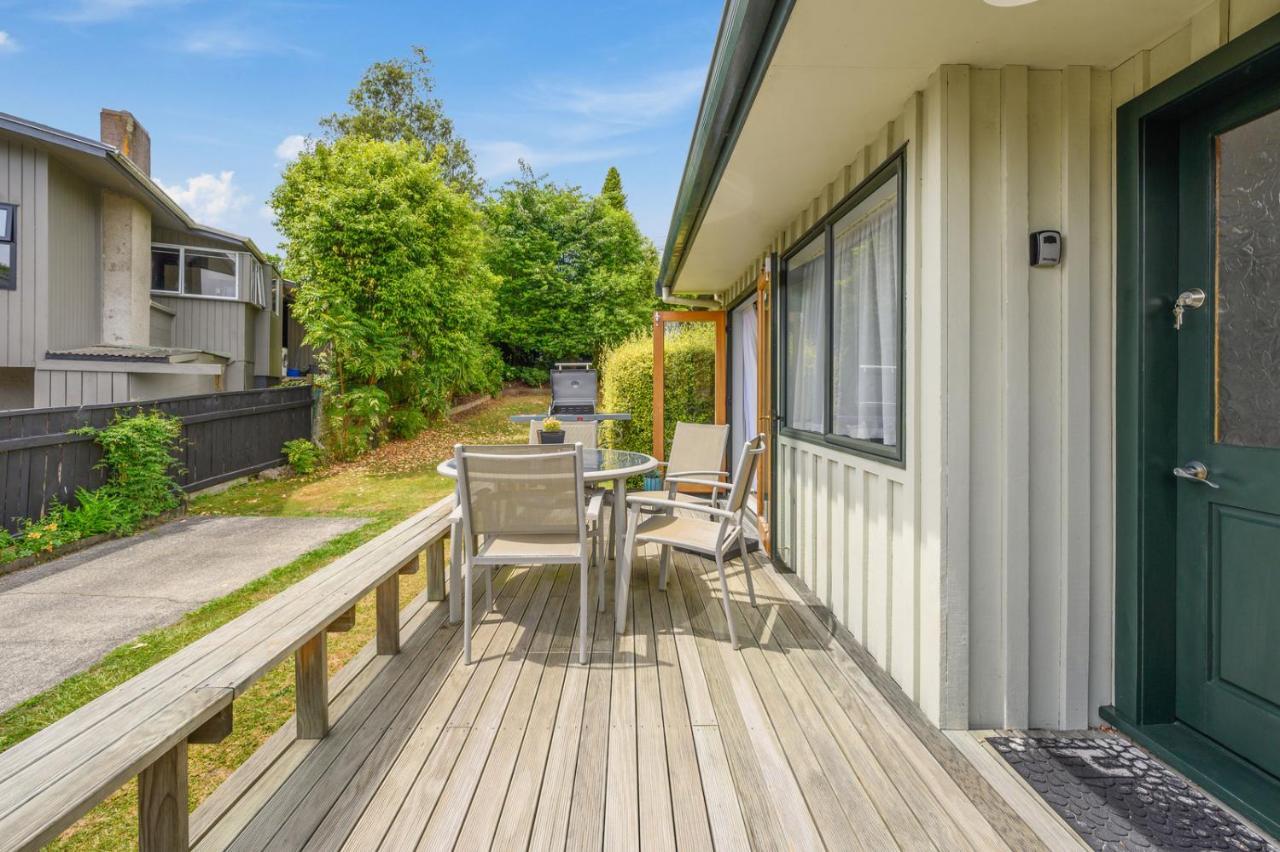 Otonga Cottage Rotorua Extérieur photo